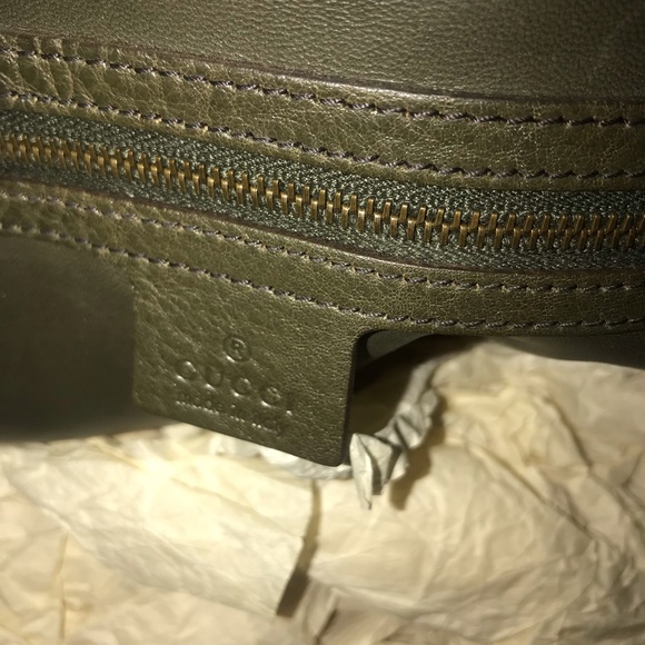 Handbag - Picture 3 of 3